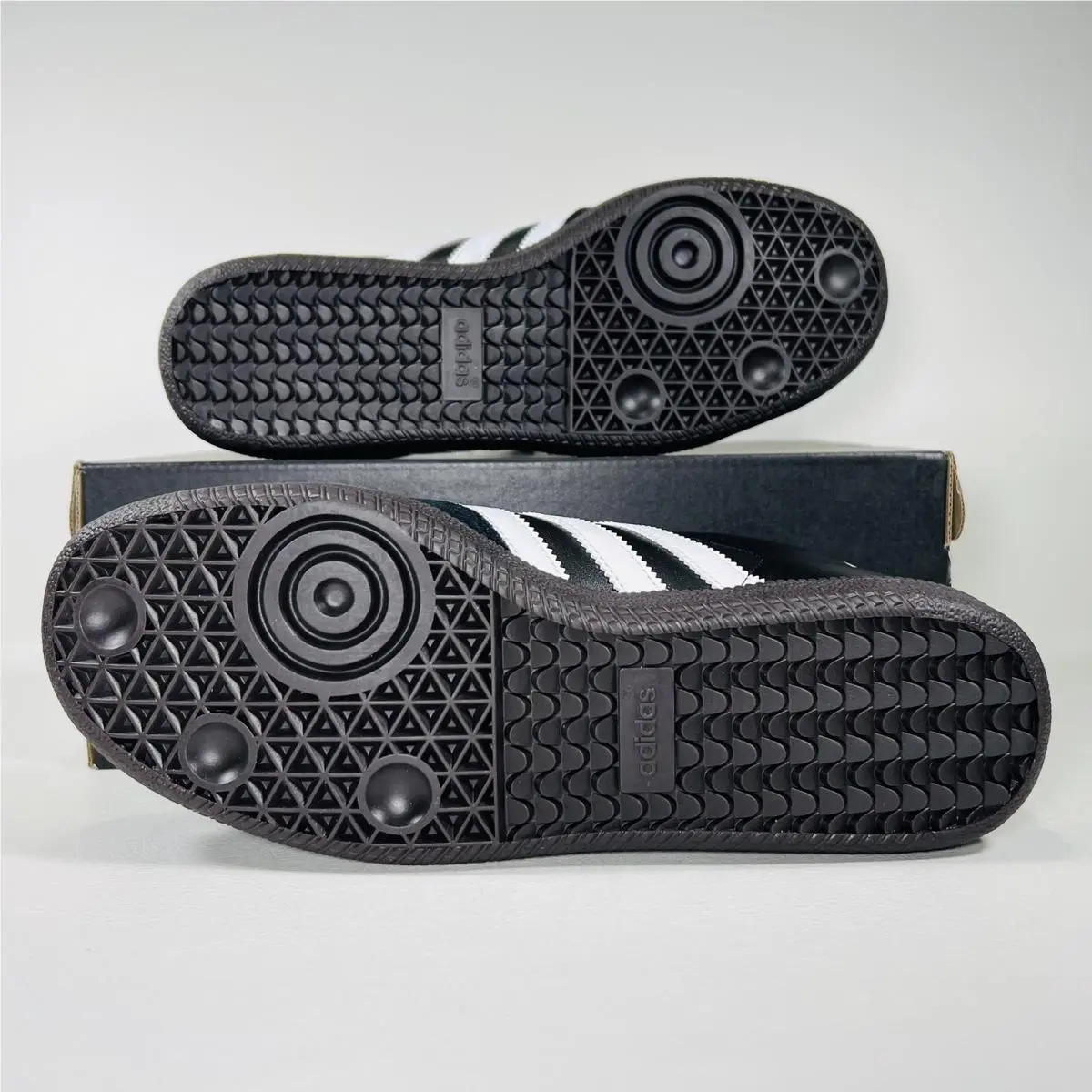 Adidas shoes - Adidas Samba Classic - Samba Classic - 034563 - Core Black / Cloud White / Core Black 13