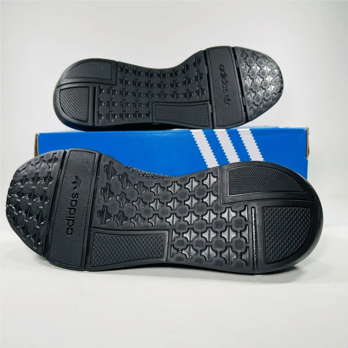 Adidas shoes - adidas Swift Run 22 - Swift Run - GZ3500 - Core Black / Core Black / Grey Five 1