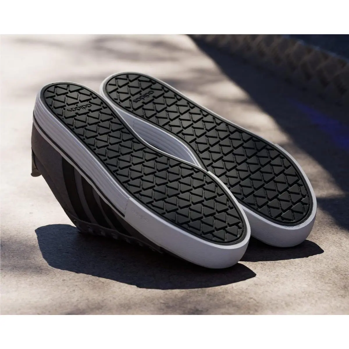 Adidas shoes - Grey/Core Black/Cloud White 7
