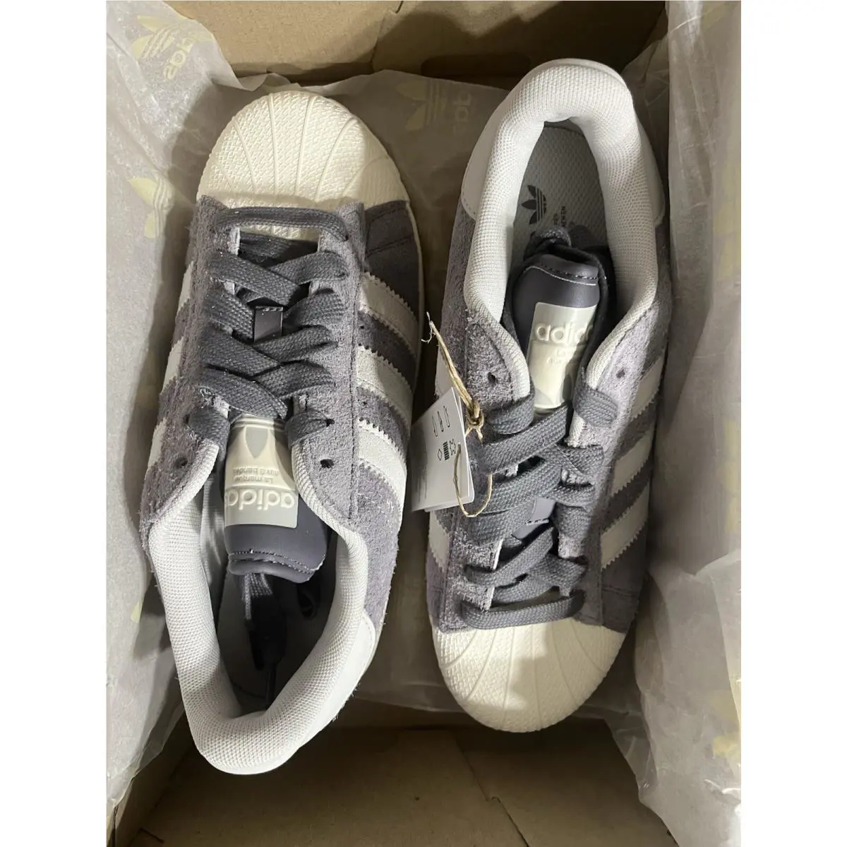 Adidas shoes - adidas W - IG2125 - Gray 3