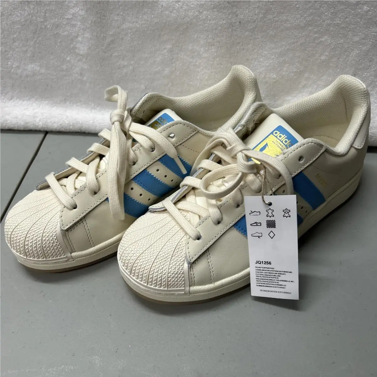 Adidas Womens Size 7.5 Superstar Messi Argentina Beige Blue Burst JQ1256 Shoes