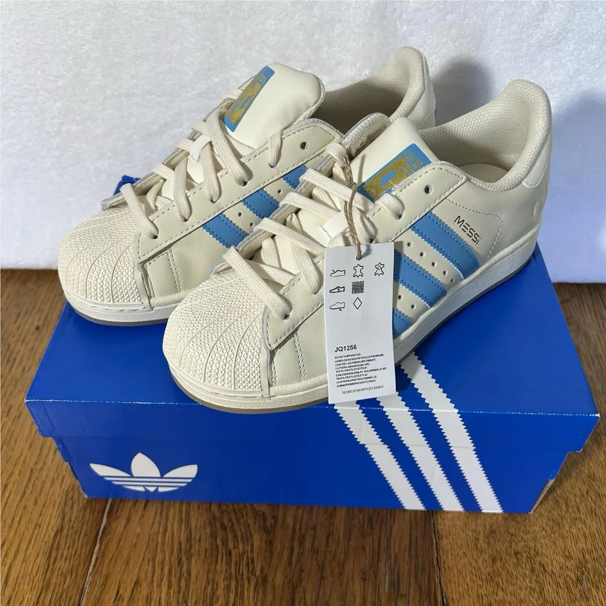 Adidas Womens Size 7.5 Superstar Messi Argentina Beige Blue Burst JQ1256 Shoes