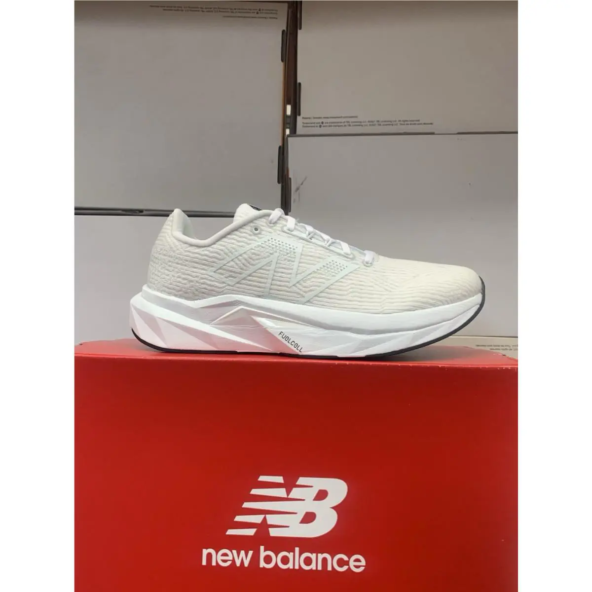 New Balance shoes - New Balance FuelCell Propel - FuelCell Propel - MFCPRLW5 - White 4