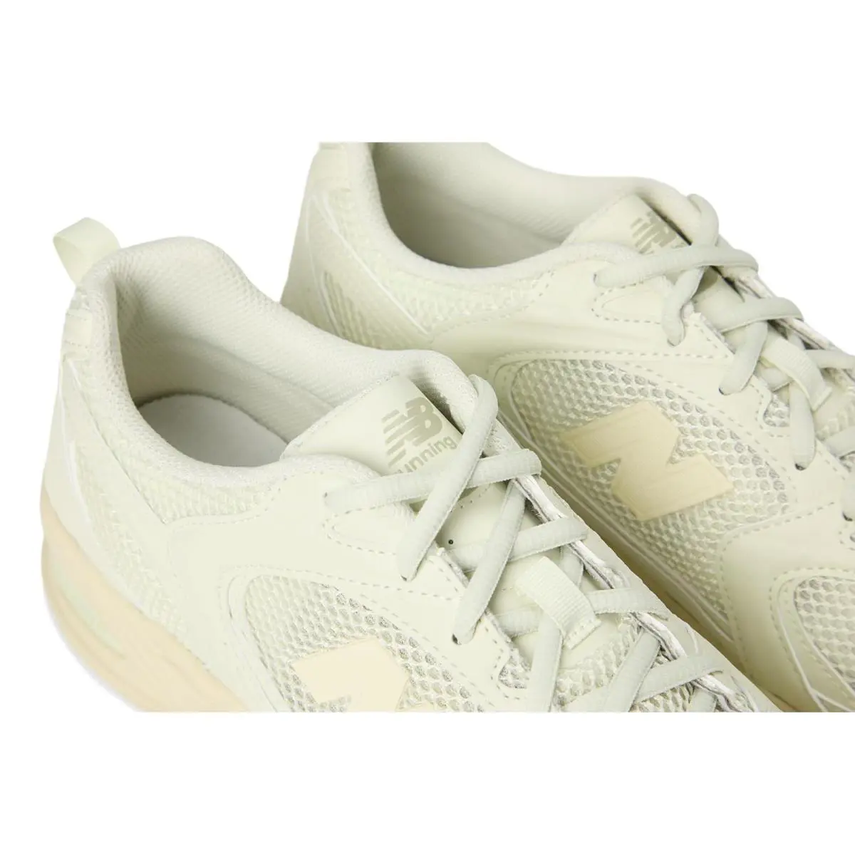 New Balance shoes - Bisque/Earth Shadow 32