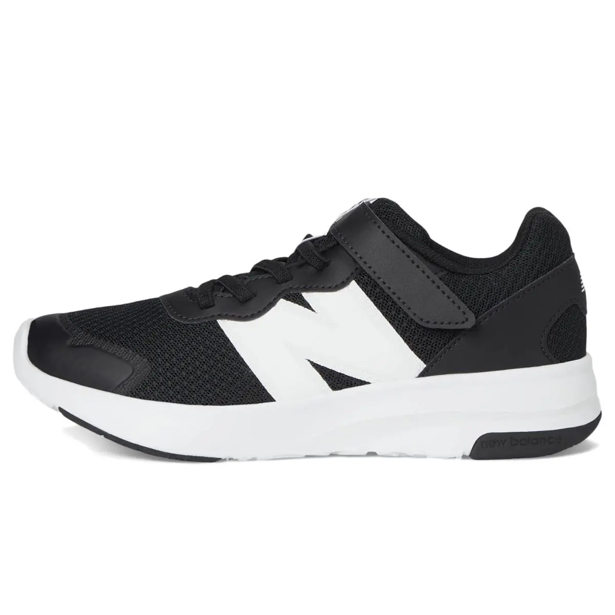 New Balance shoes - Black/White 9
