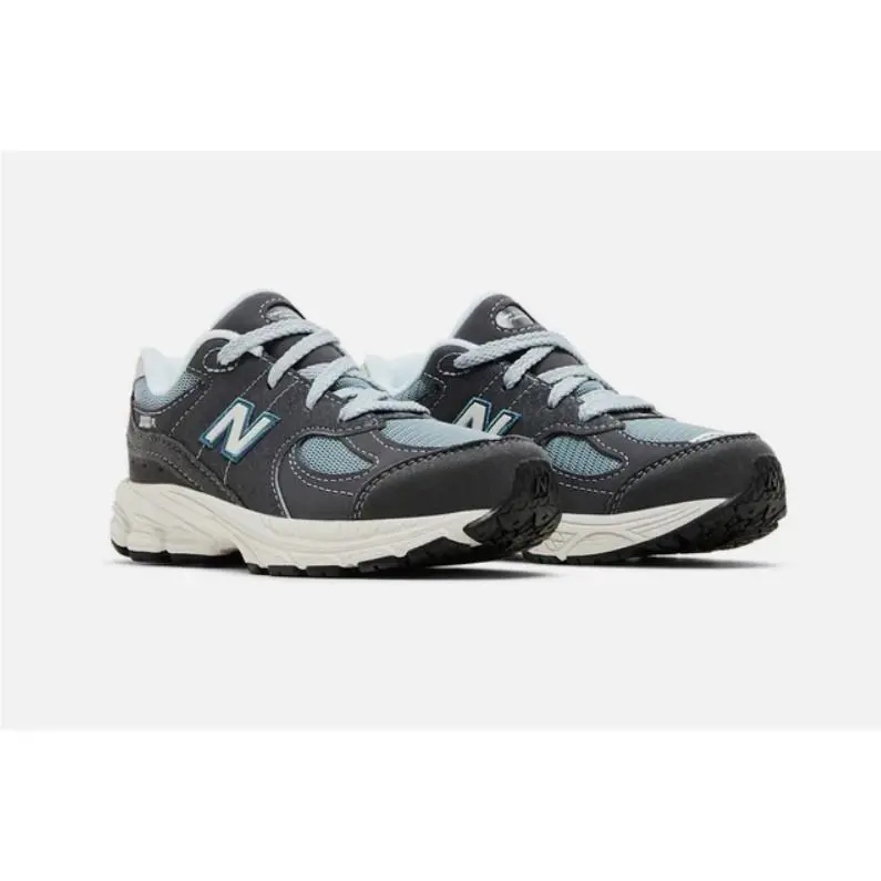New Balance shoes - 2002 - 2002 - Blue 4
