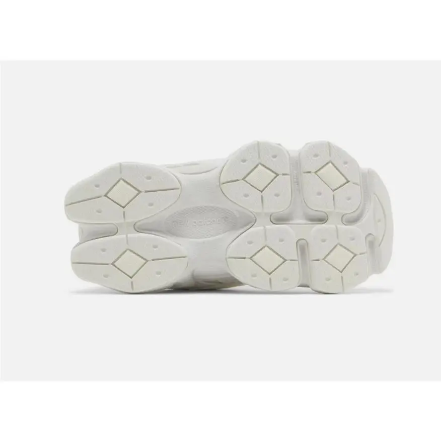 New Balance shoes - NEW BAALANCE 9060 - NEW BAALANCE - Beige 1