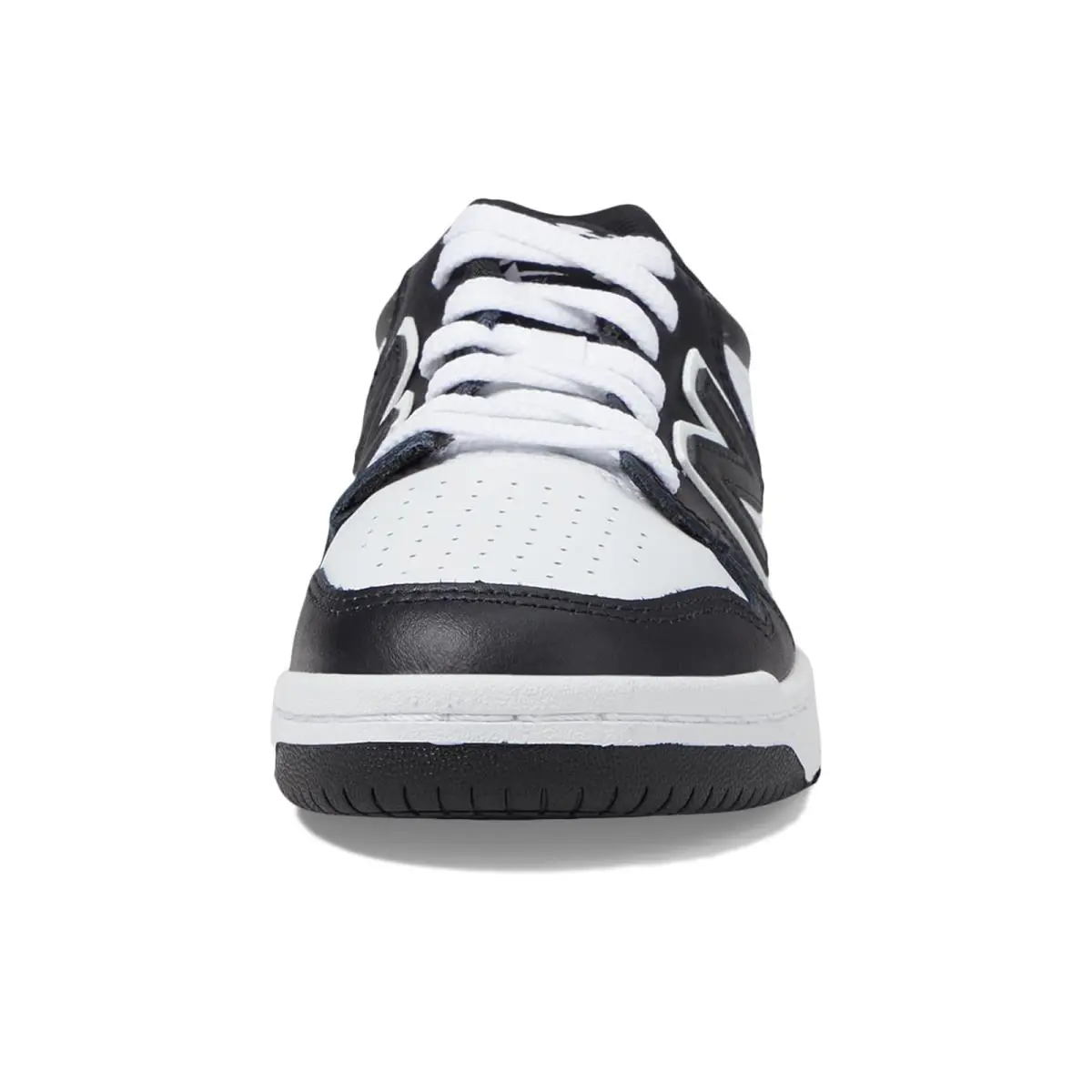 New Balance shoes - Black/White 4