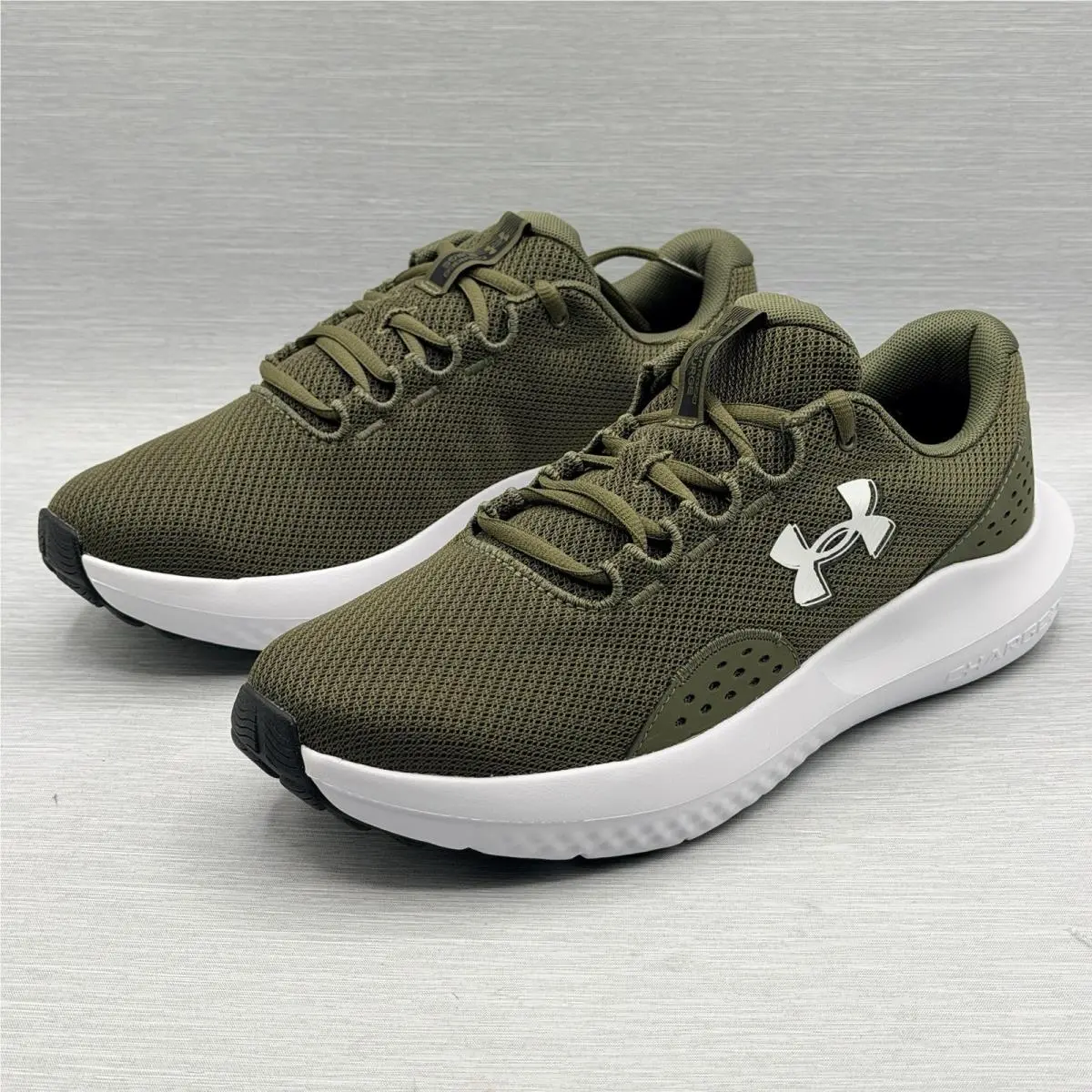 Under Armour shoes - Under Armour Surge - Surge - 3027000 - Green 2