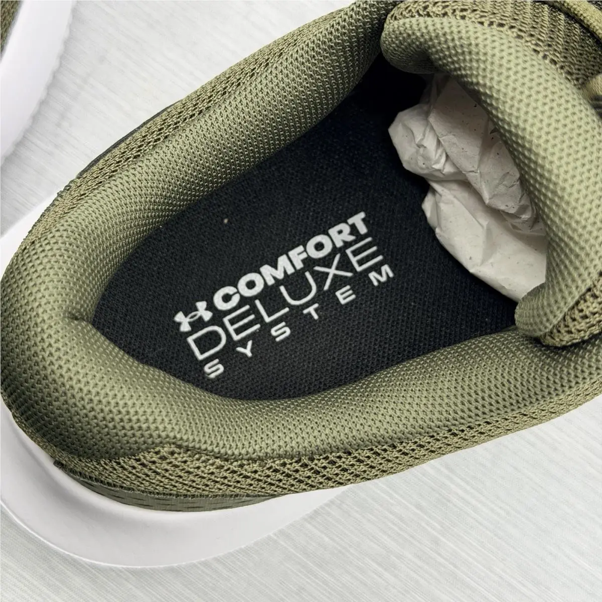 Under Armour shoes - Under Armour Surge - Surge - 3027000 - Green 10
