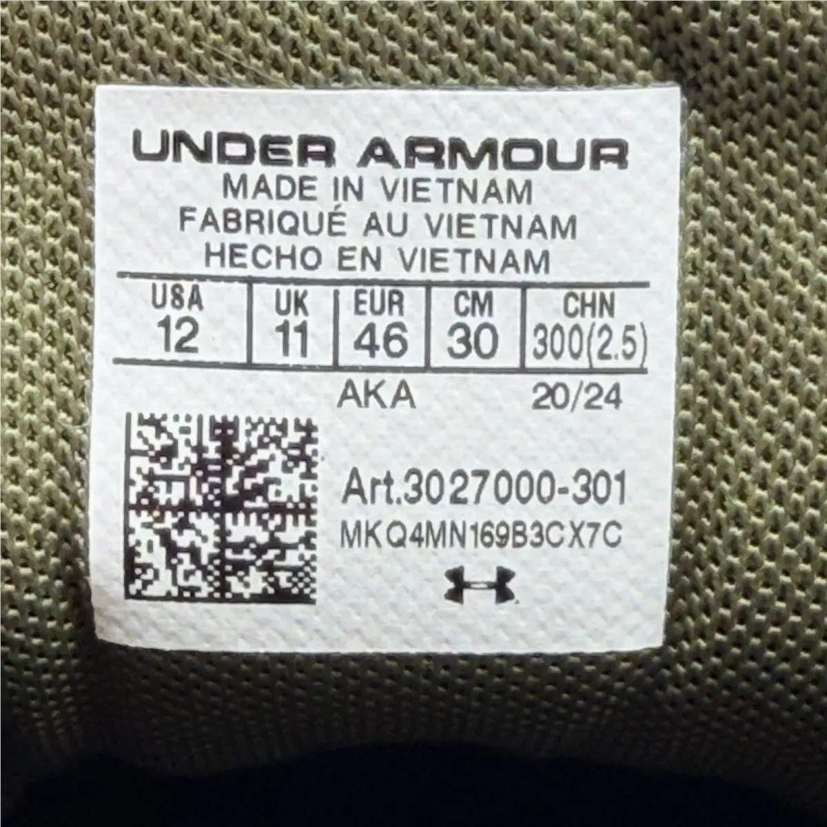Under Armour shoes - Under Armour Surge - Surge - 3027000 - Green 7
