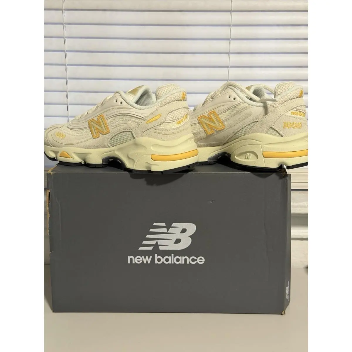 Size 4.5 - New Balance 1000 Footlocker Exclusive Mineral Sea Salt Ships Now