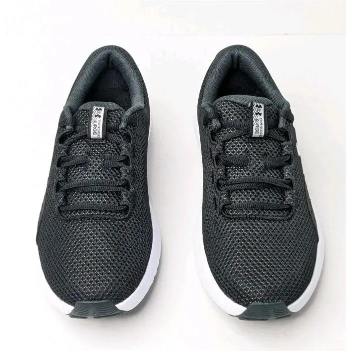 Under Armour shoes - Under Armour Surge - Surge - Black 1