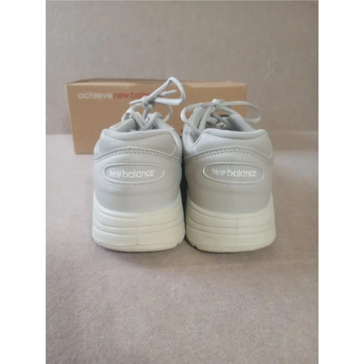 New Balance shoes - New Balance 811 - WW899BE - Beige 1