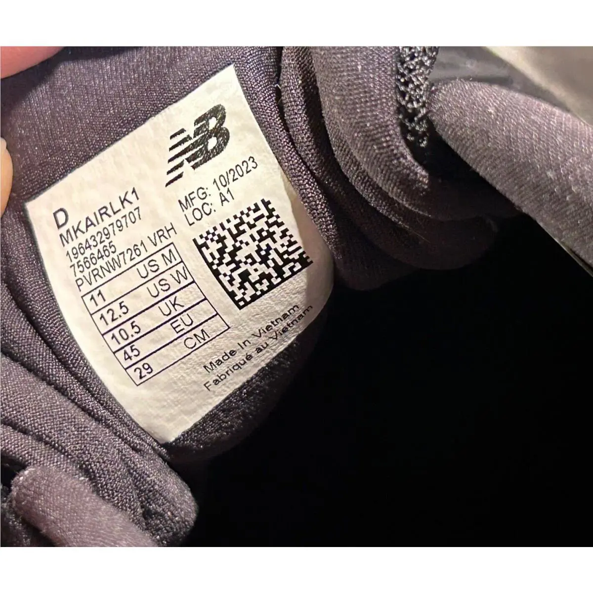 New Balance shoes - Black, White 11