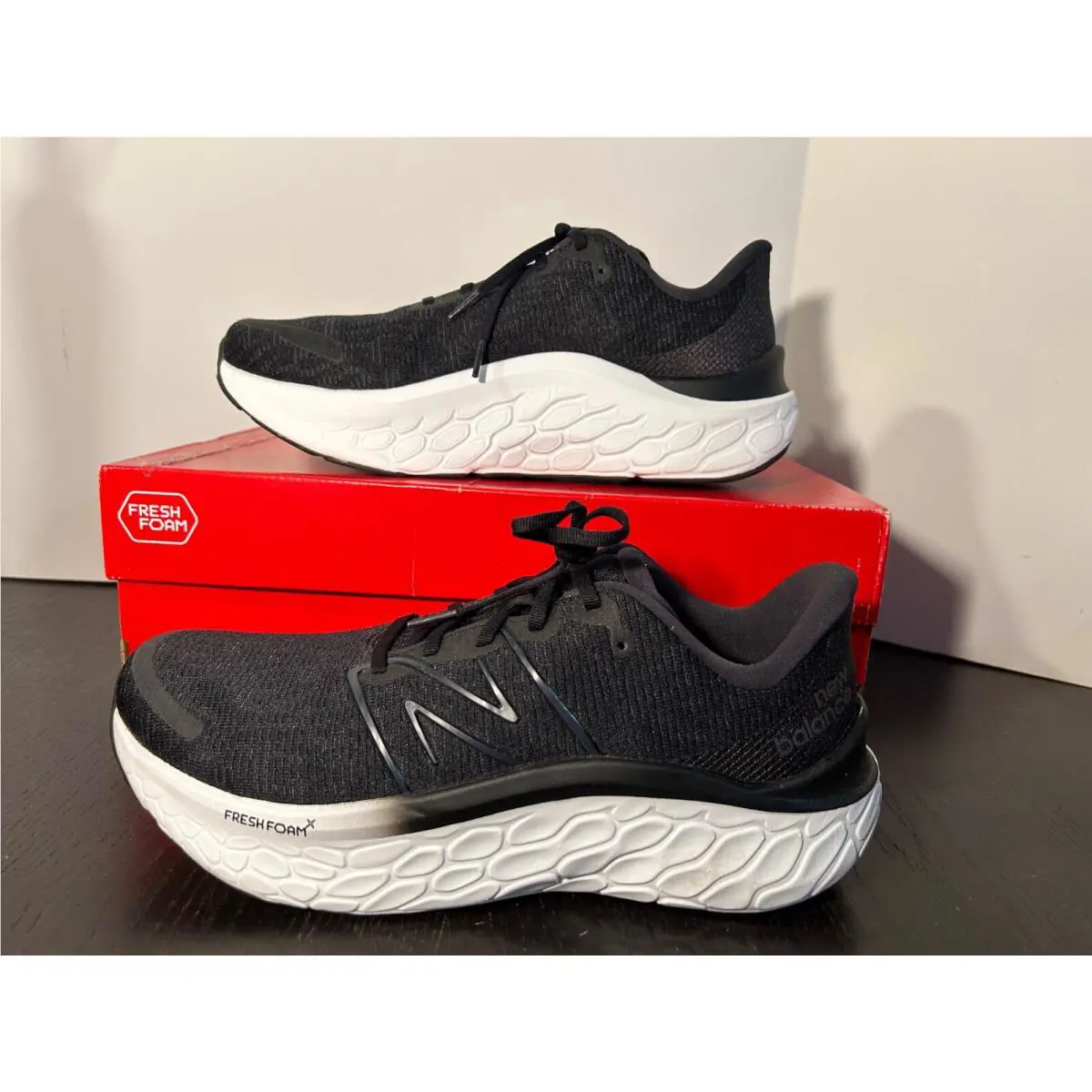 New Balance shoes - Black, White 4