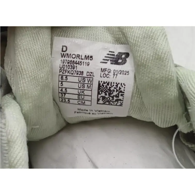 New Balance shoes - New Balance Fresh Foam X More v5 - WMORLM5 - Green 13