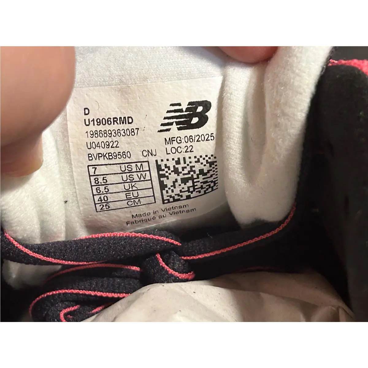 New Balance shoes - Black, Pink 13