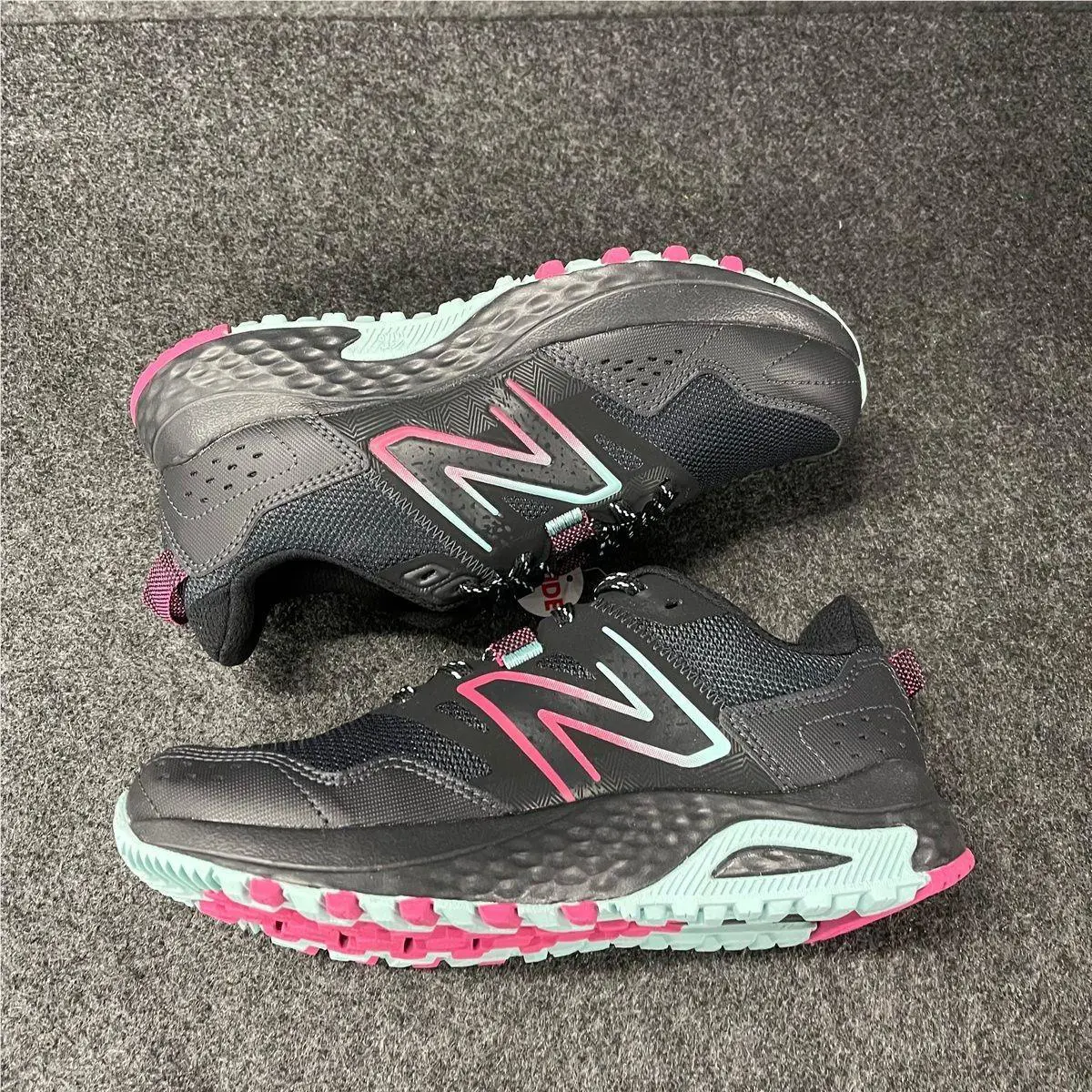 New Balance shoes - VS181218 - vs-181218 - Black (UPC: 196941220017) 1