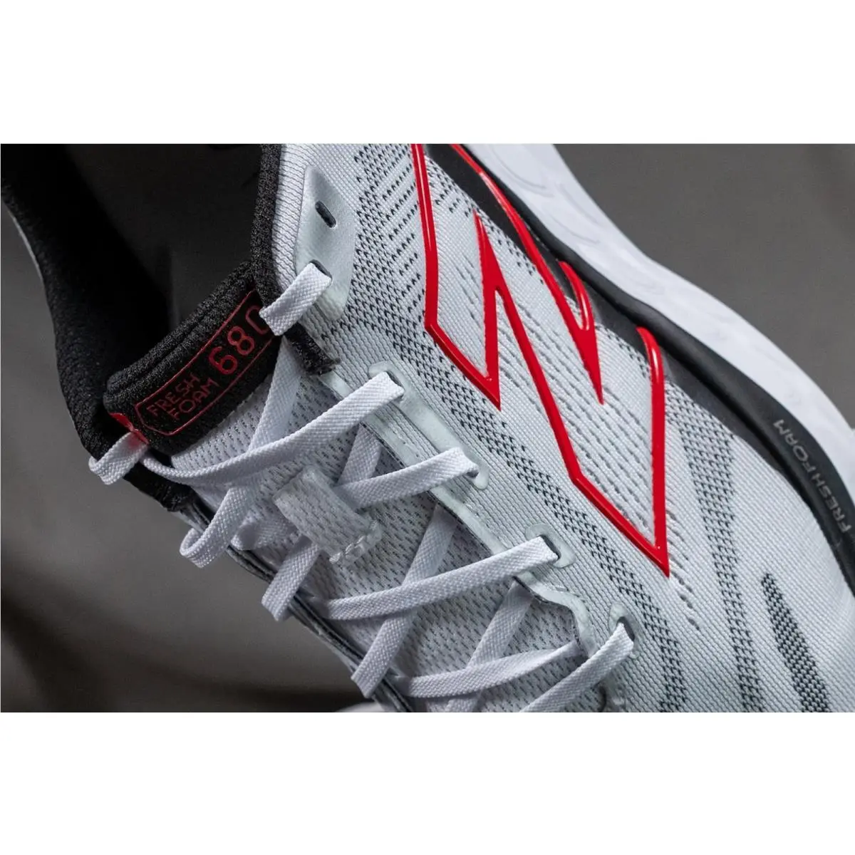 New Balance shoes - NEW BALANCE FRESH FOAM 680 v8 - M680RW8 - Multicolor (UPC: 197968088789) 4