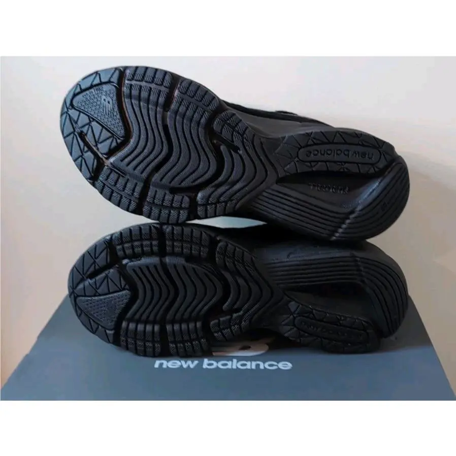 New Balance shoes - New Balance 990 - Black/Black 3