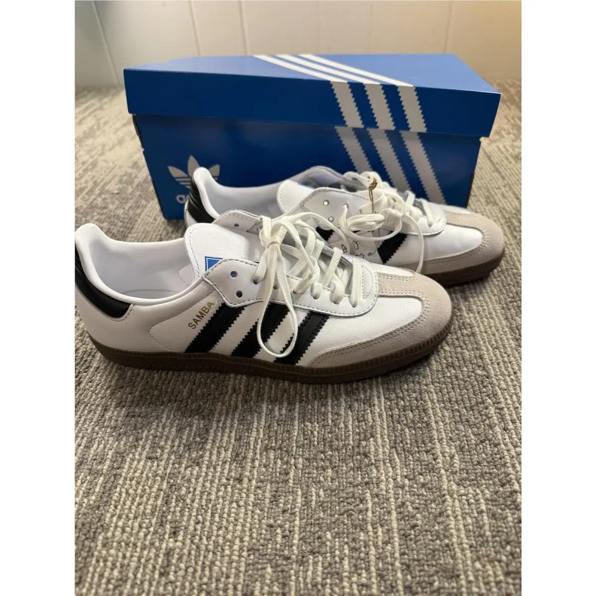 Adidas shoes - White 0