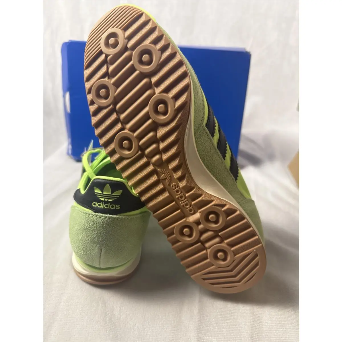 Adidas shoes - adidas SL 72 - JQ8307 - Green 3