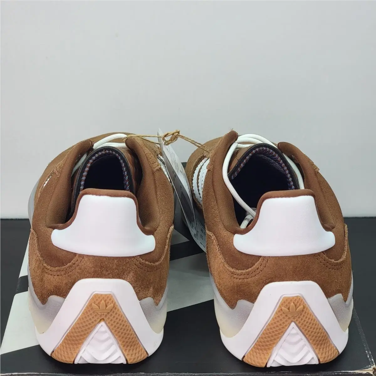 Adidas shoes - adidas Puig - Puig - JQ1122 - Brown 4
