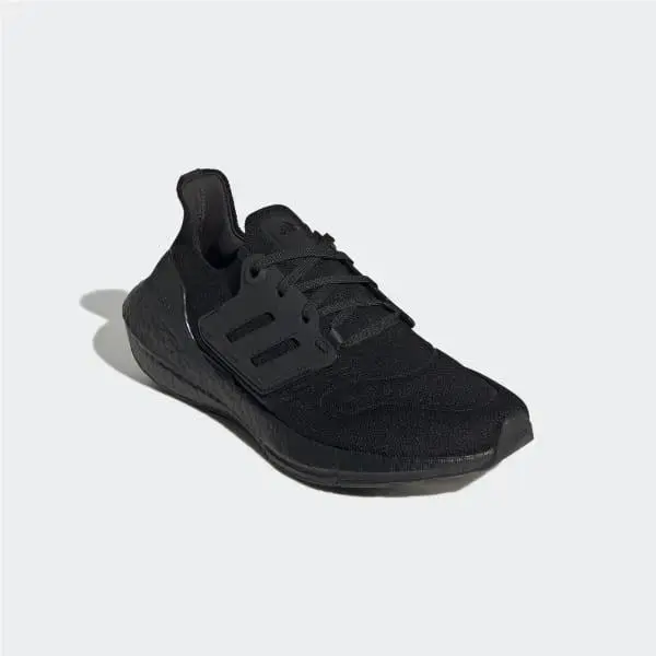 Adidas Ultraboost 22 Women`s Black/black/black Size 7