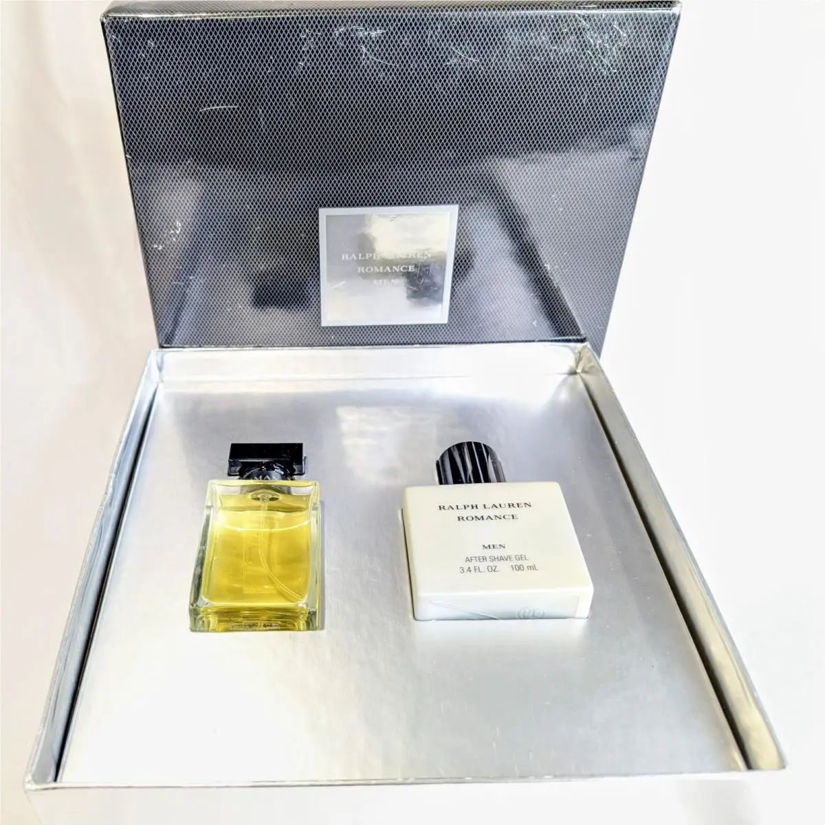 Ralph Lauren Romance 1.7 oz / 50 ml Eau De Toilette Spray Gift Set For Men