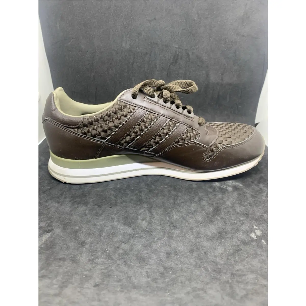 Adidas shoes - adidas Running - Running - G02247 - Brown 3