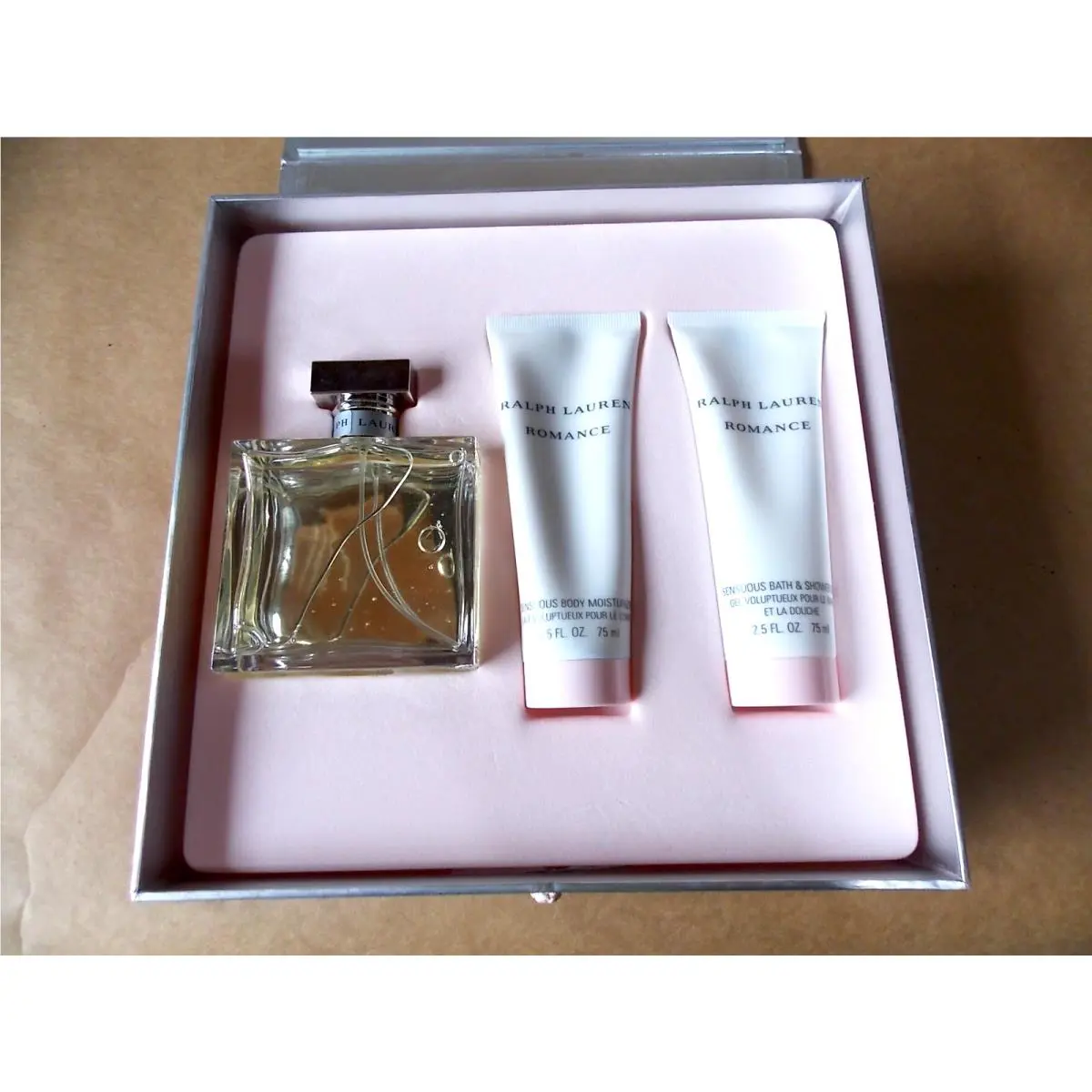 Vintage Ralph Lauren Romance 3 Piece Gift Set Eau de Parfum 3.4oz + Moisturizer