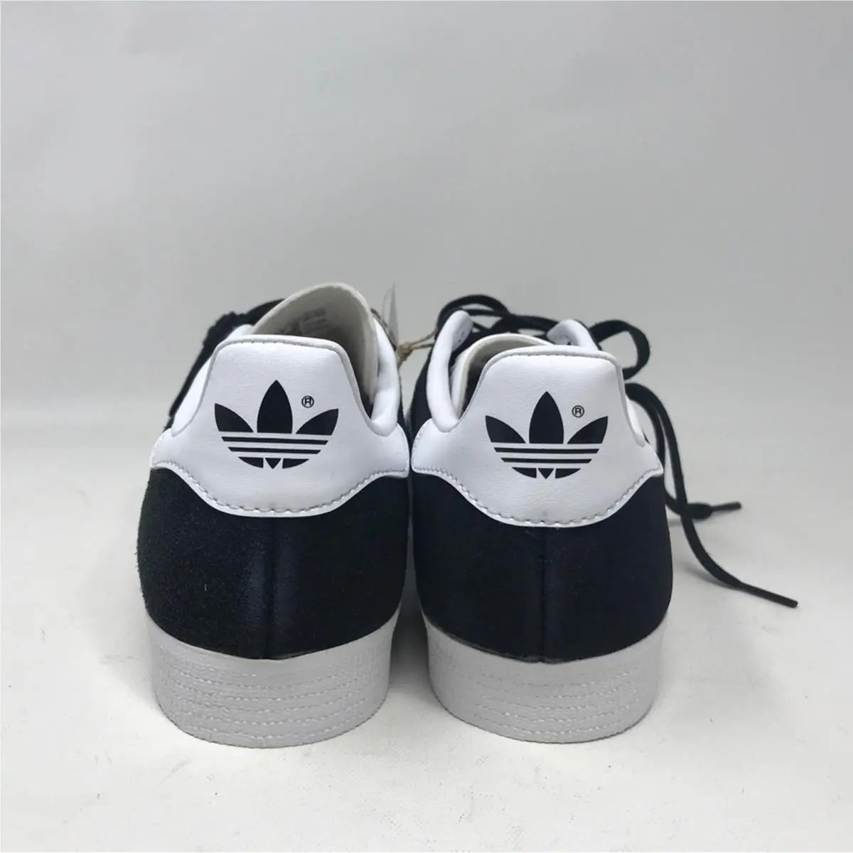 Adidas shoes - Black 3