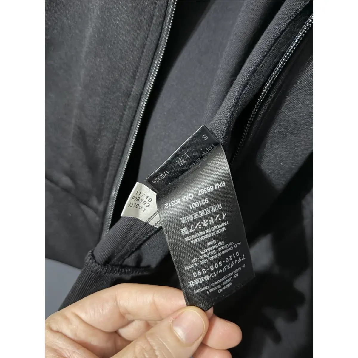 Adidas clothing - Black 5
