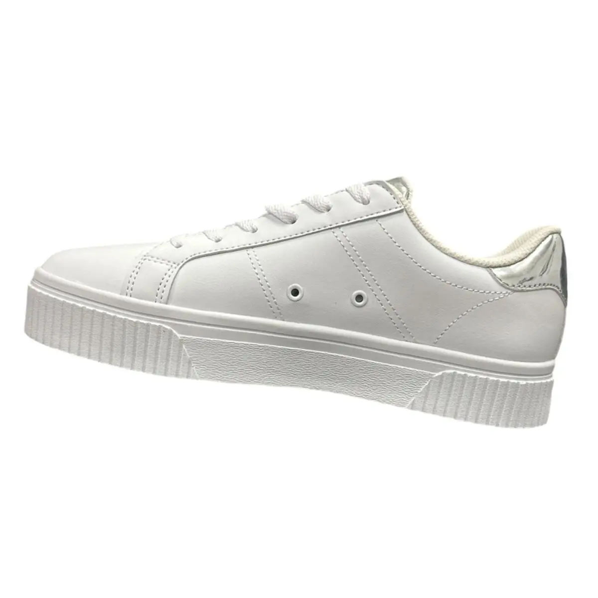 Fila shoes - White (UPC: 633641997295) 0