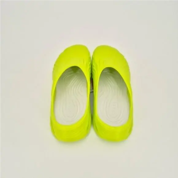 Crocs shoes - Green (UPC: 198445170171) 2