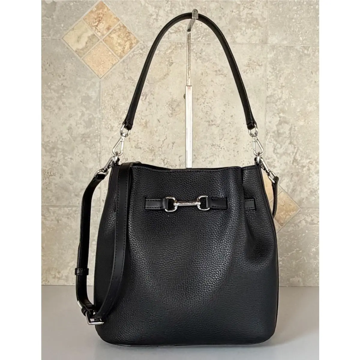 Michael Kors Carson MD Center Zip Bucket Shoulder Crossbody Bag Black/silver