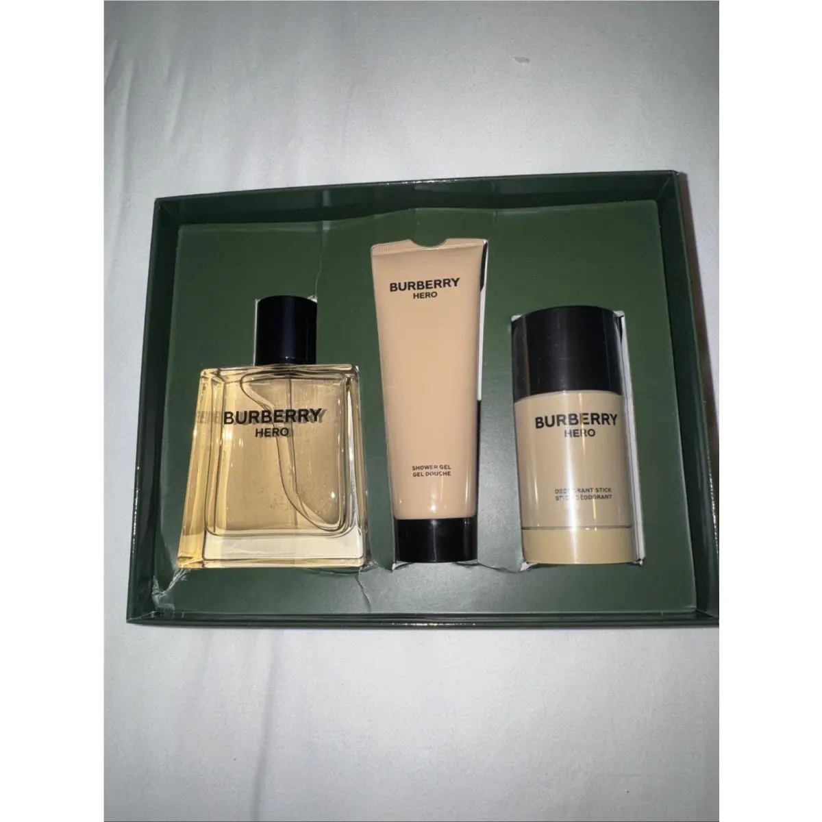 Burberry Hero Mens 3-Pc Gift Set Eau de Toilette 3.3 oz Shower Gel Deo Stick