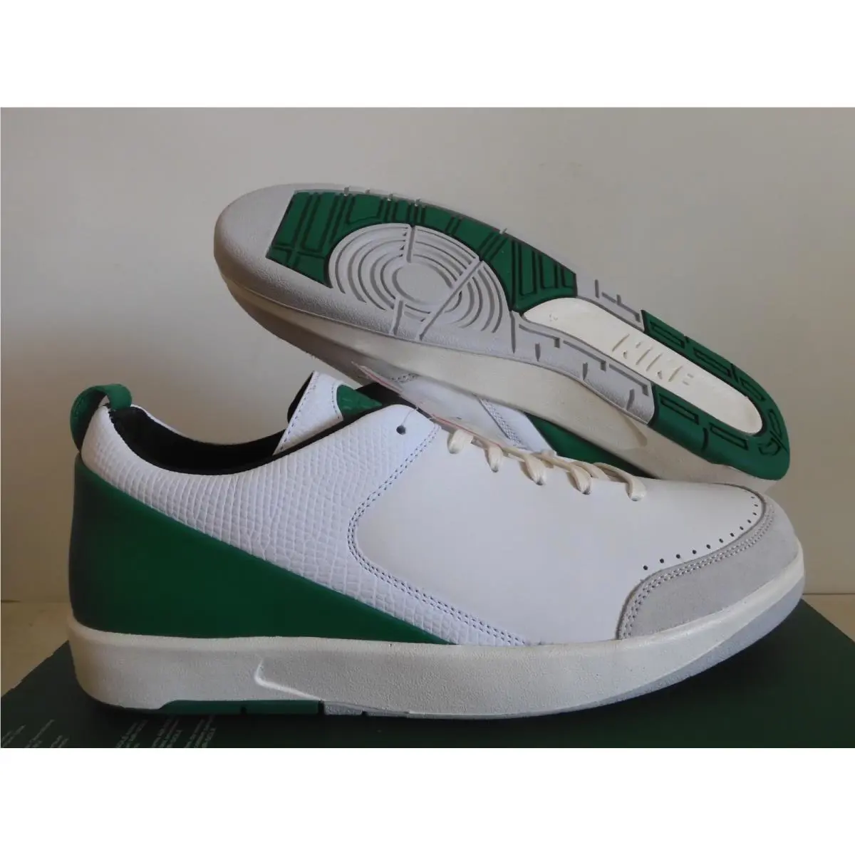 Nike shoes - Air Jordan 2 - Air - DQ0560-160 - White 33