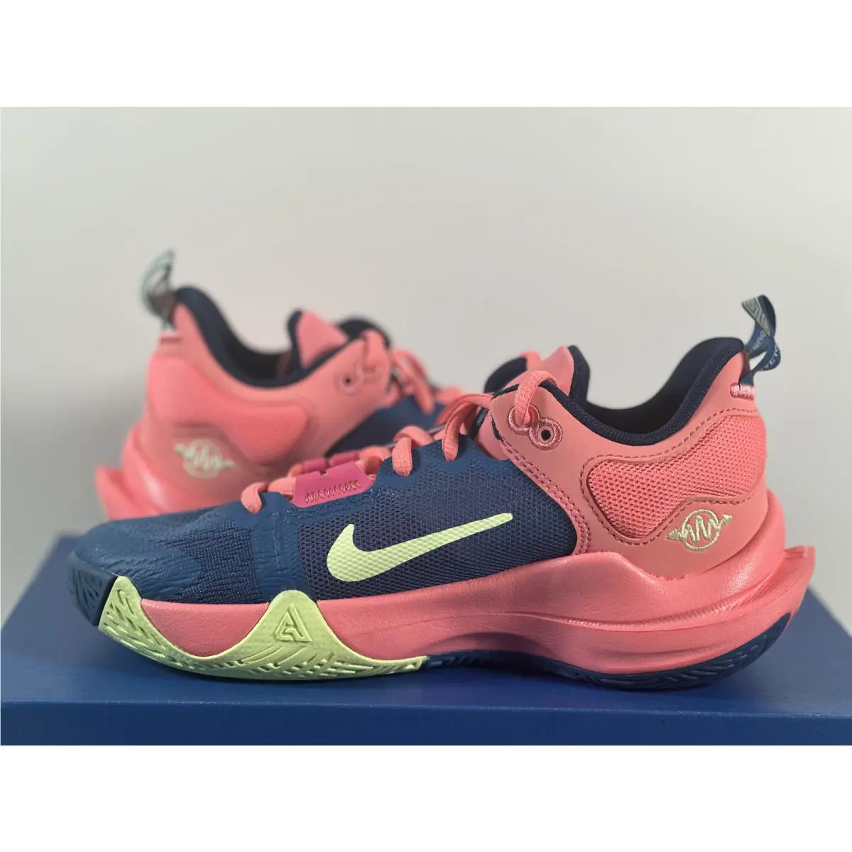 Nike shoes - Nike Giannis Immortality 2 - Giannis Immortality - Pink/Blue 6