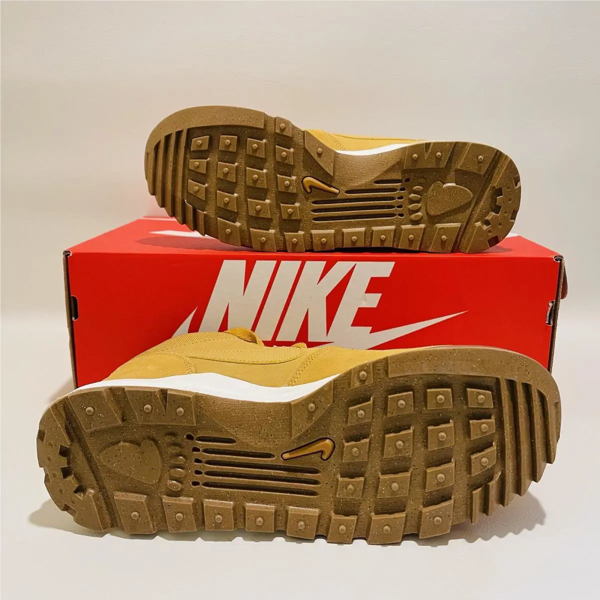 Nike shoes - Nike Hoodland - Hoodland - 654888-727 - Haystack / Sail-Gum / Light Brown / White 9