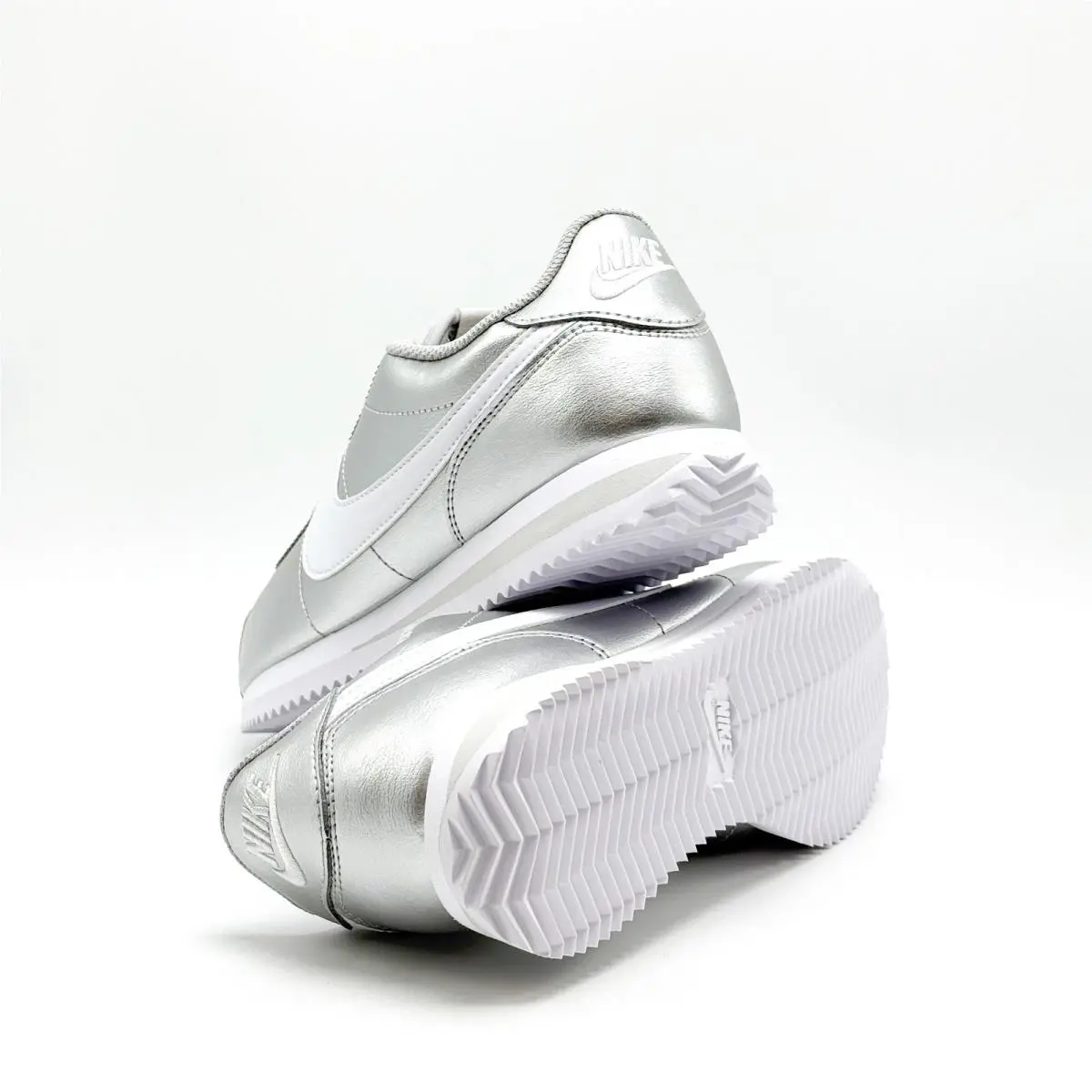 Nike shoes - Nike Cortez - Cortez - IR0042 001 - Silver 3