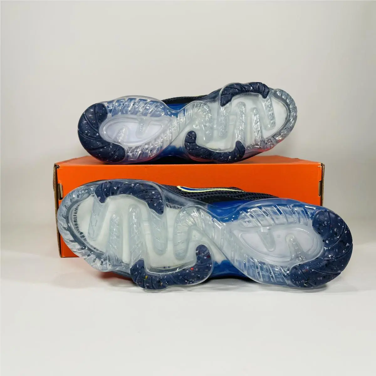 Nike shoes - Nike Air VaporMax - Air VaporMax - DH4085400 - Obsidian / Black / Light Lemon Twist 1