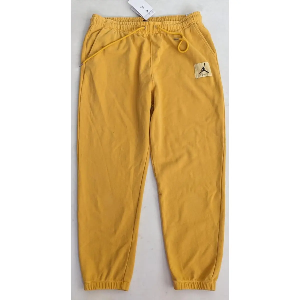 Nike clothing - DQ7340 432 - FB7298752 - Yellow 2