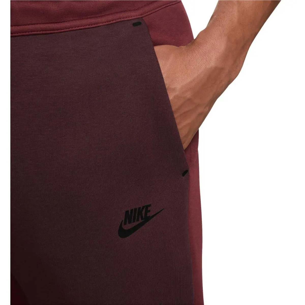 Nike clothing - Red 2