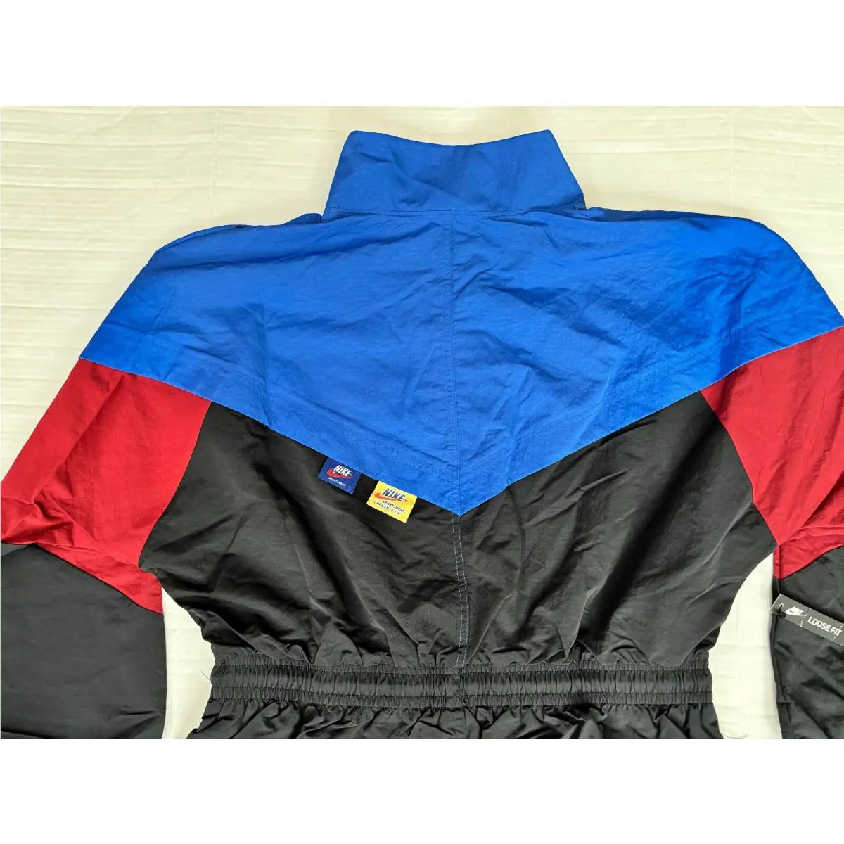 Nike clothing - NIKE SPORTSWEAR - SPORTSWEAR - CJ2046-480 - BLACK/BLUE-RED 5