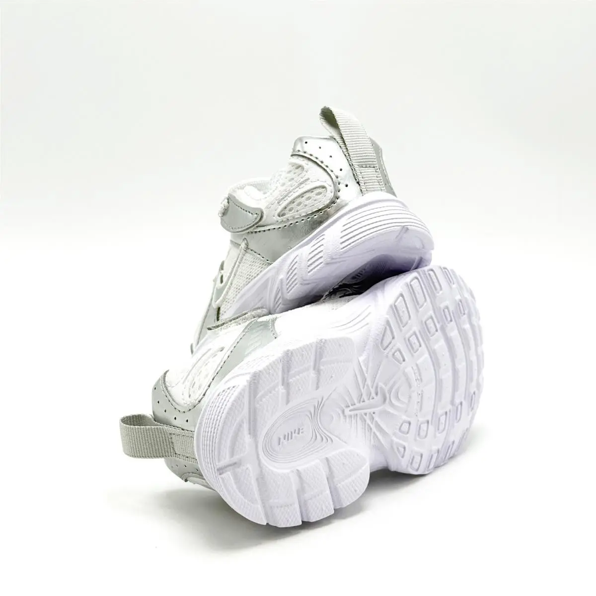 Nike shoes - White 8