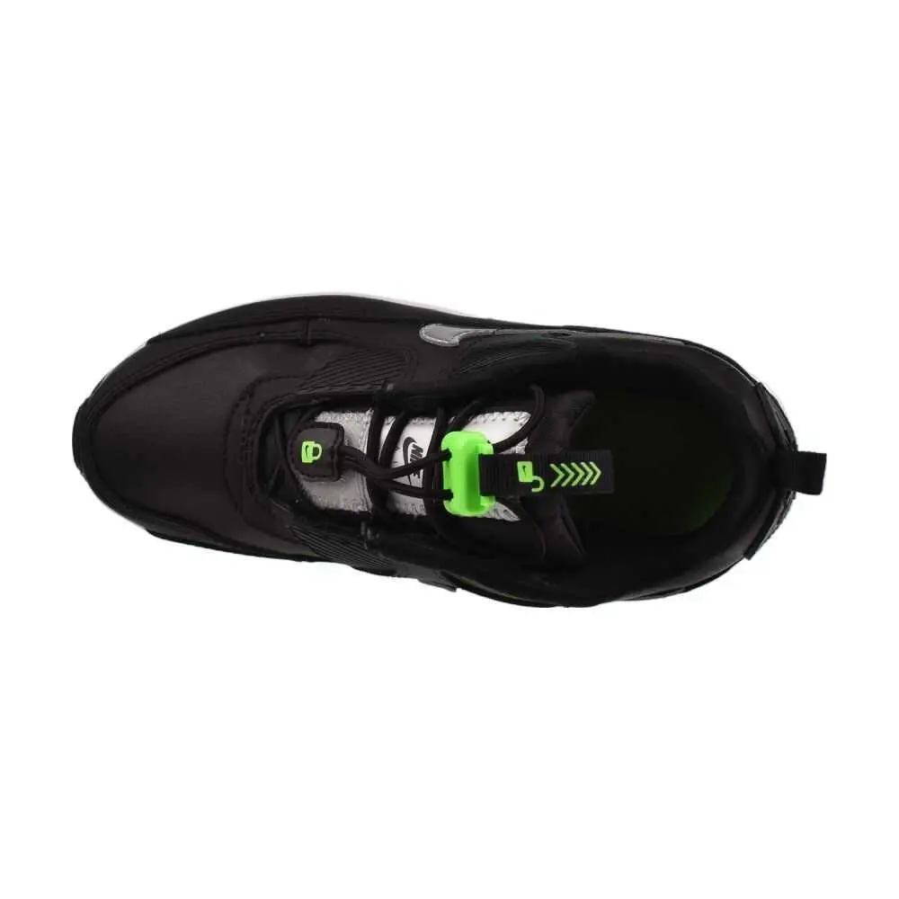 Nike shoes - Black/Chrome-Green Strike 3
