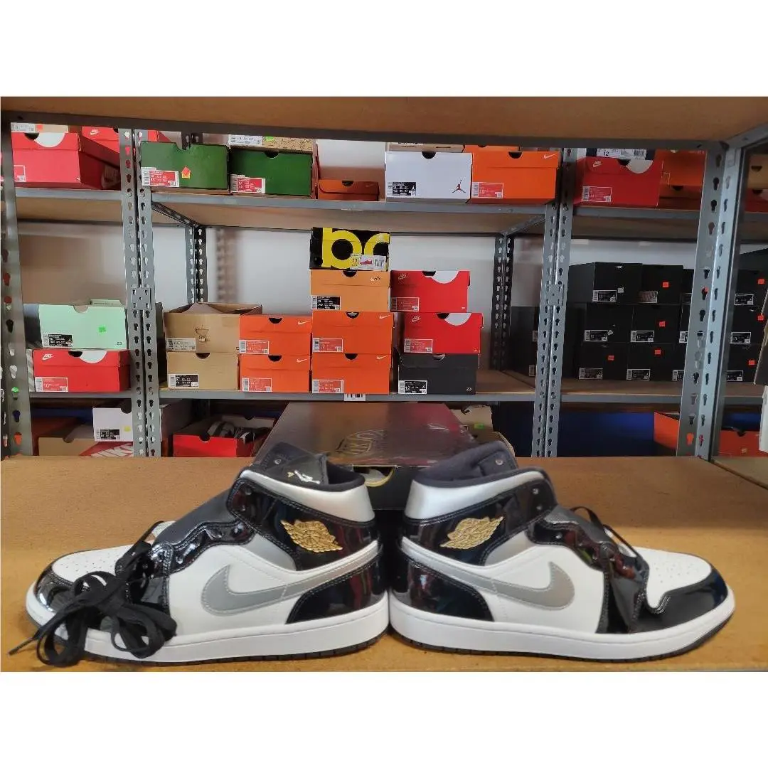 Nike shoes - Air Jordan 1 - Air - HV0789-010 - Black 0