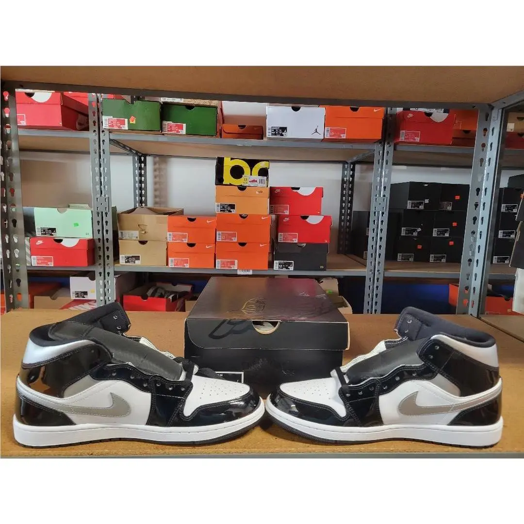 Nike shoes - Air Jordan 1 - Air - HV0789-010 - Black 1